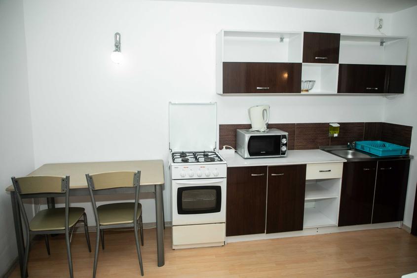 Casă cu 4 camere cu Teren 1000 Mp în Nord
