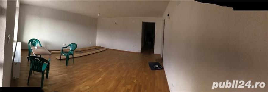 Casă cu 9 camere cu Teren 900 Mp în Cornu