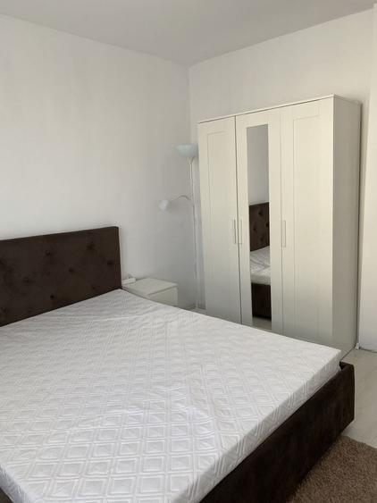 Apartament cu 2 camere decomandat în 13 Septembrie