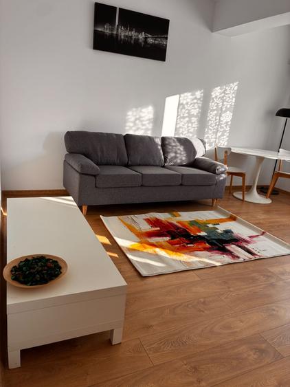 Apartament cu 2 camere semidecomandat în Bucureștii Noi