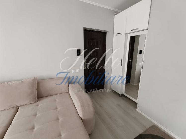 Apartament cu 3 camere decomandat, mobilat în Florești