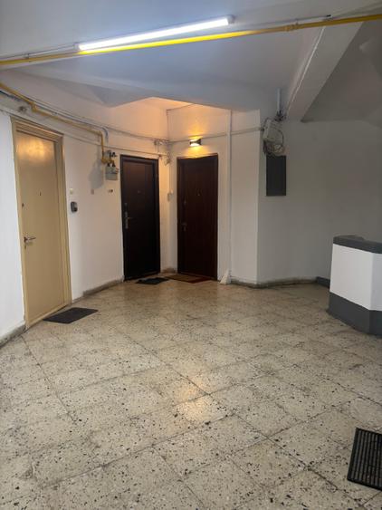 Apartament cu 2 camere semidecomandat în Calea Victoriei