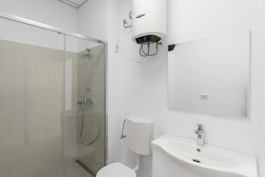 Spațiu comercial, de 170 mp, în Craiovei