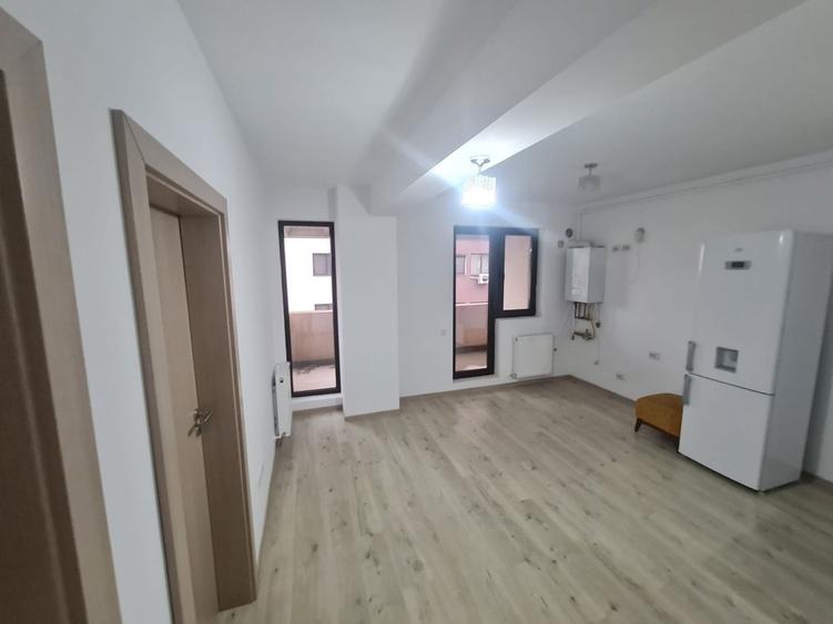 Apartament cu 3 camere în Rahova