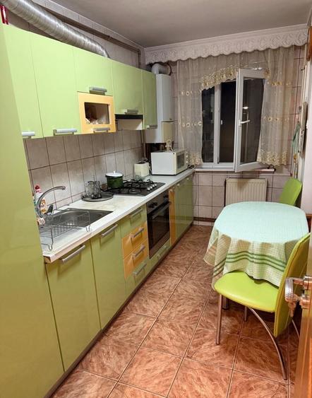 Apartament cu 2 camere în Cetate