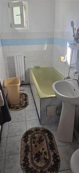 Apartament cu 2 camere decomandat, mobilat în Gară