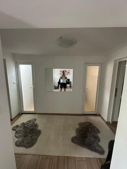 Casă cu 5 camere cu Teren 910 Mp în Central