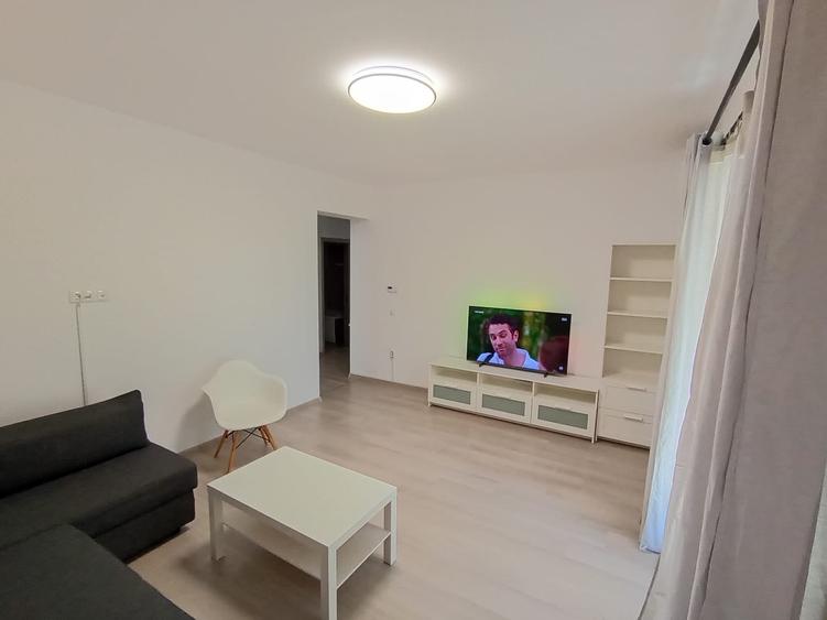 Apartament cu 3 camere decomandat, mobilat în Bragadiru