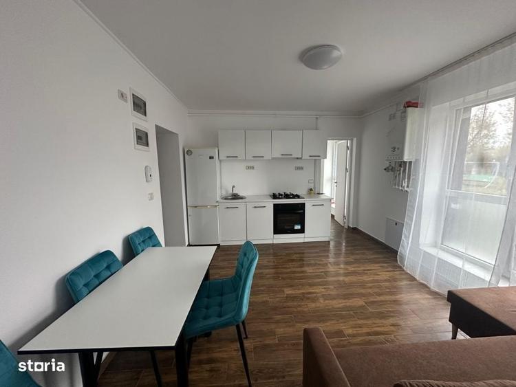 Apartament cu 2 camere semidecomandat în Stupini