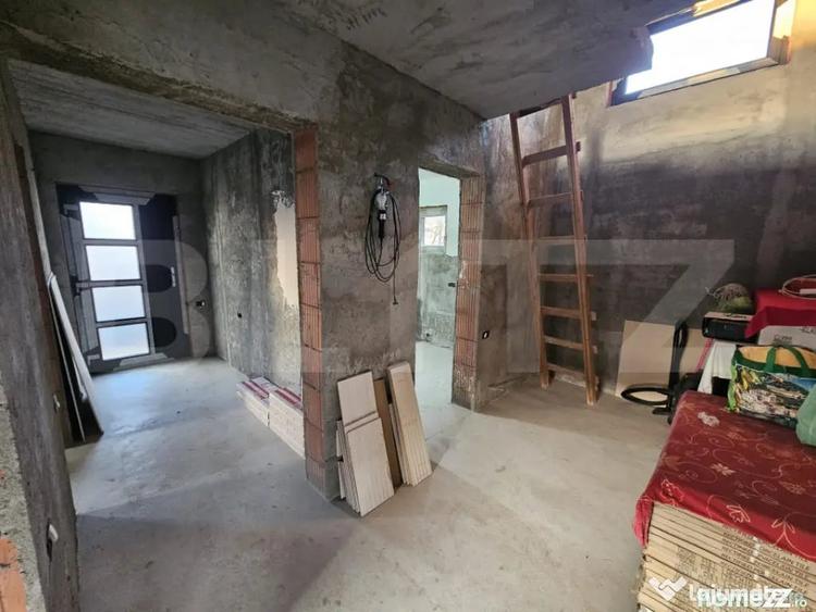 Casă cu 4 camere cu Teren 800 Mp în Central
