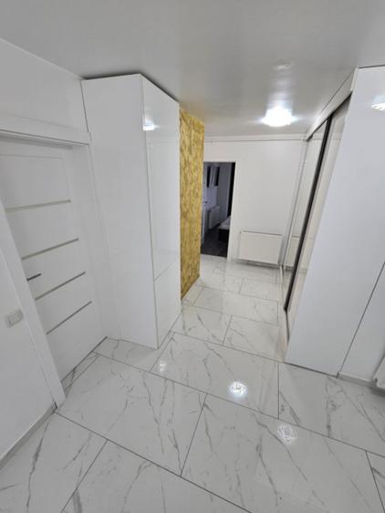 Apartament cu 2 camere semidecomandat în Grigorescu