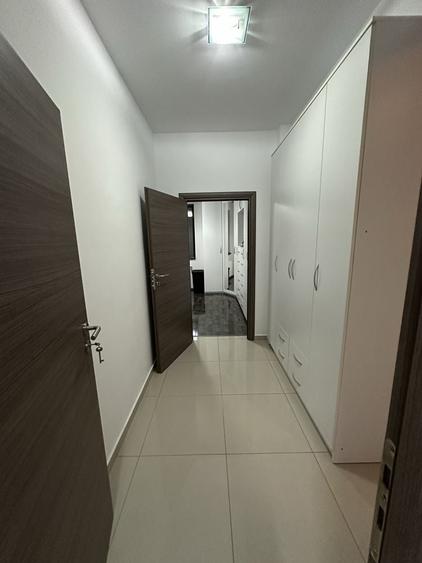 Apartament cu 2 camere decomandat în Olteni
