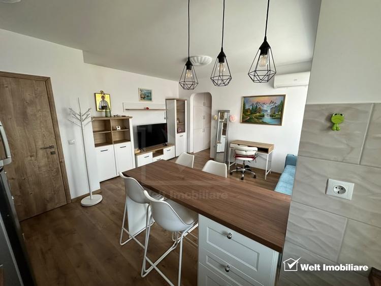 Apartament cu 2 camere semidecomandat, mobilat în Gheorgheni