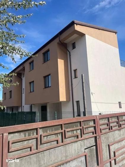 Casă cu 4 camere cu Teren 136 Mp în Progresul