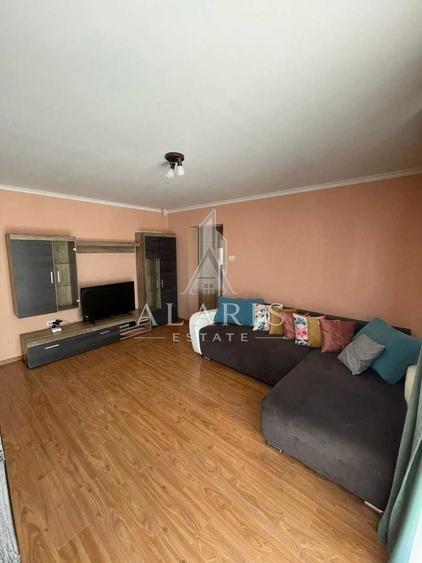 Apartament cu 2 camere semidecomandat, mobilat în Braytim