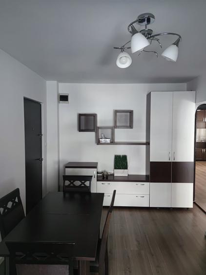 Apartament cu 2 camere decomandat în Burdujeni
