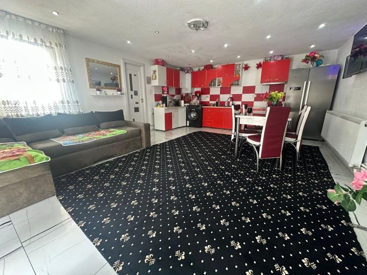 Casă individuală cu 3 camere cu Teren 380 Mp în Cugir