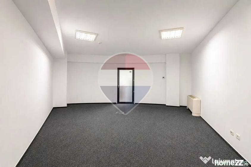 Spațiu comercial, de 245 mp, în Baba Novac
