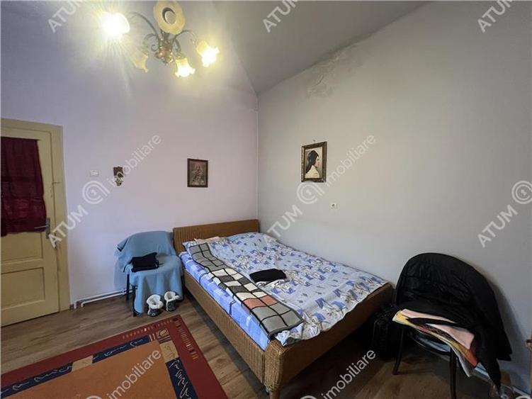 Casă individuală cu 4 camere cu Canalizare în Turnișor