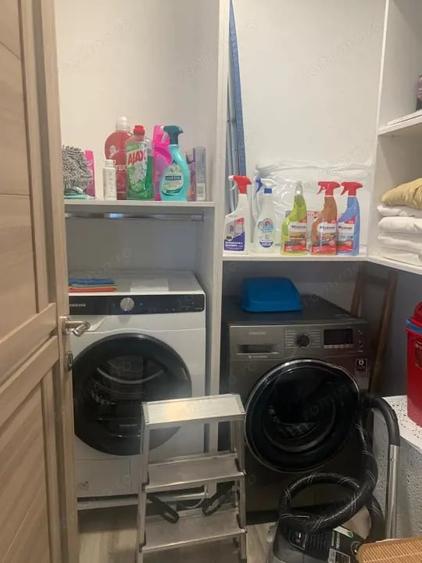 Apartament cu 3 camere decomandat, mobilat în Calea București
