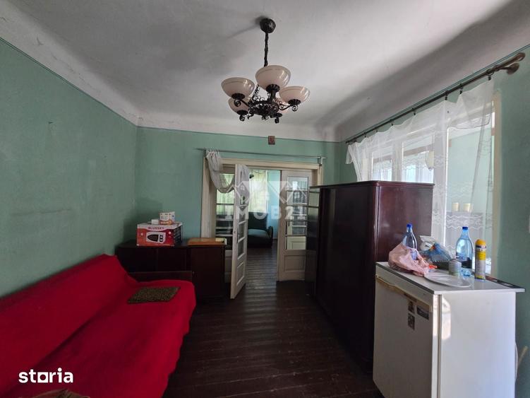 Casă cu 3 camere cu Teren 247 Mp în Central