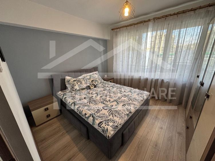 Apartament cu 3 camere decomandat, mobilat în Diamant