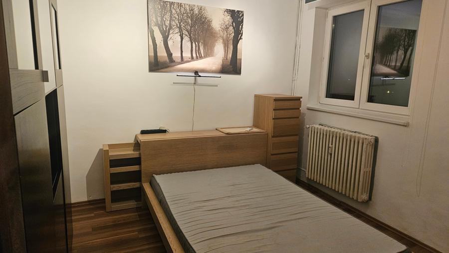 Apartament cu 2 camere decomandat în Drumul Taberei