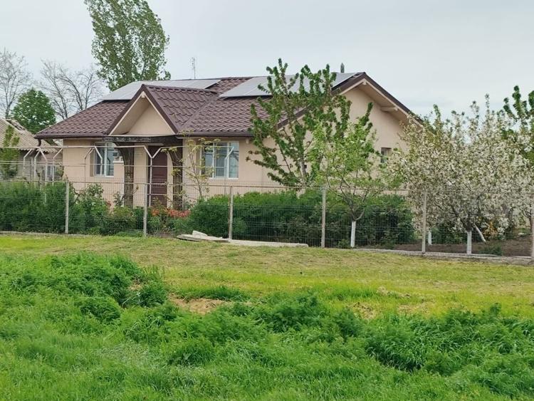 Casă cu 2 camere în Misleanu