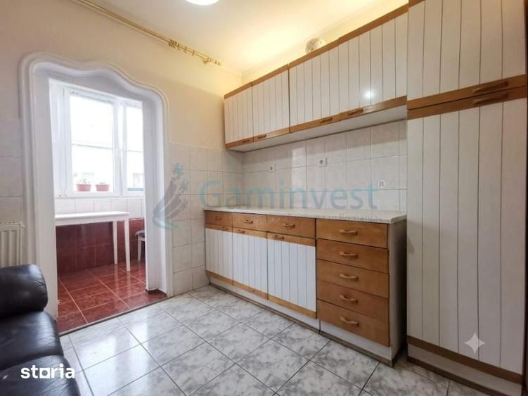 Apartament cu 3 camere în Calea Aradului