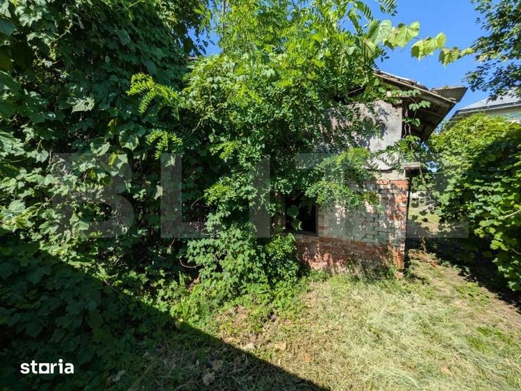Casă cu 3 camere cu Teren 582 Mp în Văcărești
