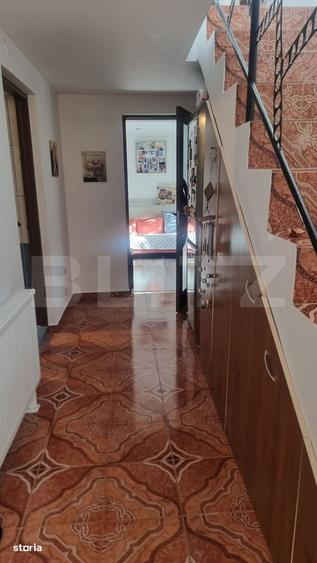 Casă cu 4 camere în Piatra