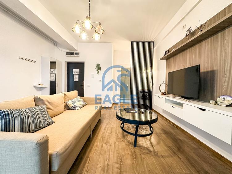 Apartament cu 2 camere nedecomandat, mobilat în Faleza Nord