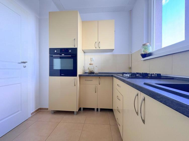 Apartament cu 2 camere decomandat, mobilat în Lipovei