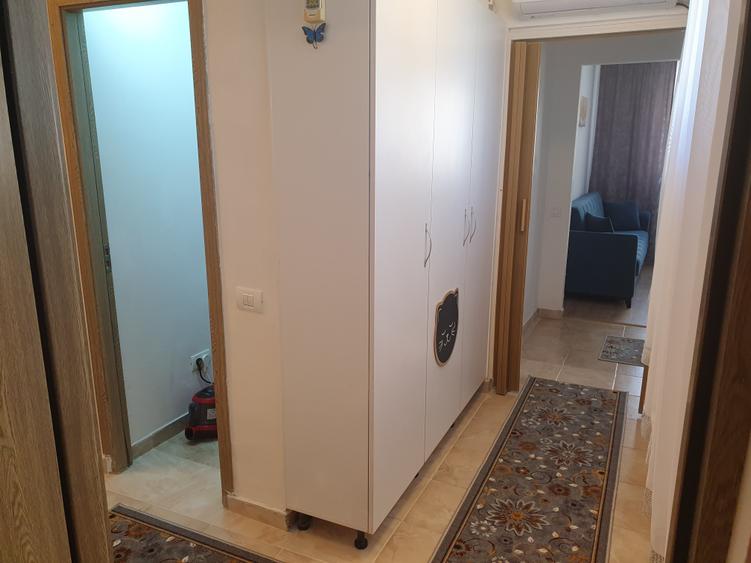 Apartament cu 2 camere decomandat în Drumul Taberei