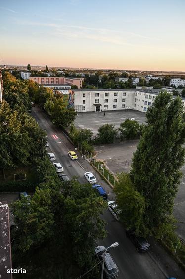 Apartament cu 2 camere decomandat în Vest