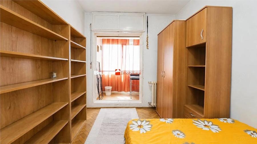 Apartament cu 4 camere în Ultracentral