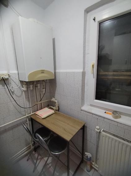 Apartament cu 2 camere semidecomandat în Obor