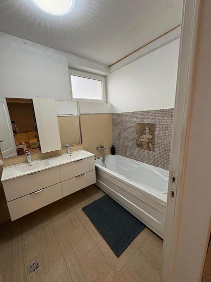 Apartament cu 3 camere,2 balcoane,parcare,zona Tineretului - 8