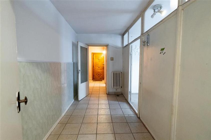 Apartament cu 2 camere circular în Exterior Est