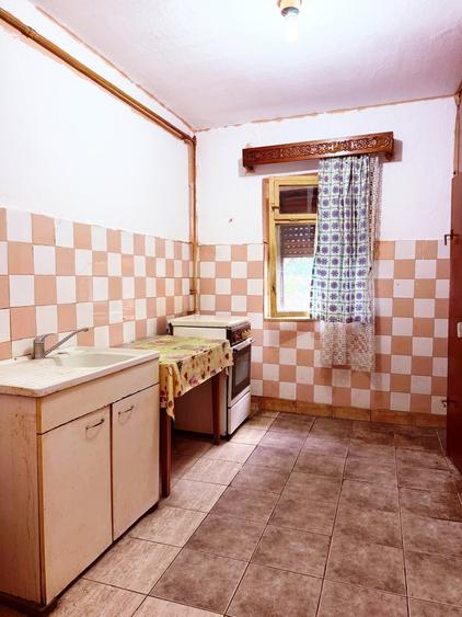 Apartament cu 3 camere în Podgoria