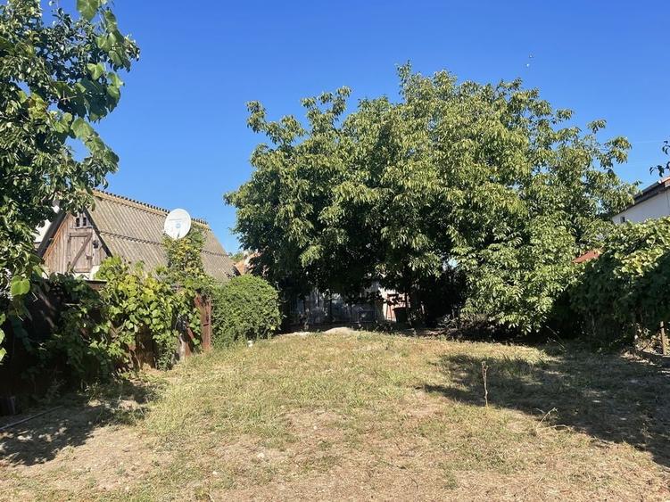 Casă cu 4 camere în Sânmihaiu Român