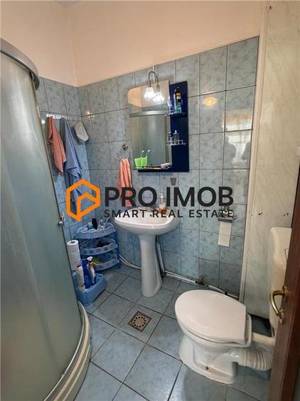 Casă individuală cu 4 camere cu Teren 4904 Mp în Cotești