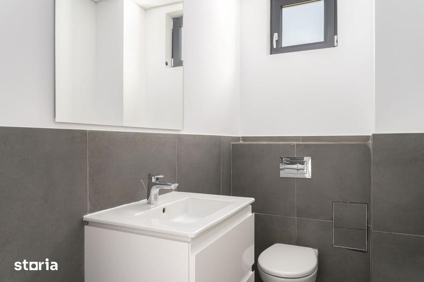 Spațiu comercial, de 1,100 mp, în Central