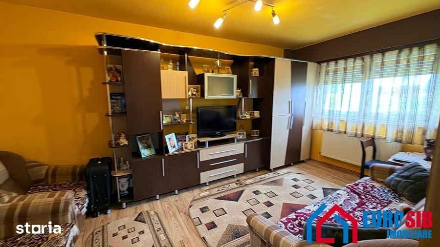 Apartament cu 3 camere în Central