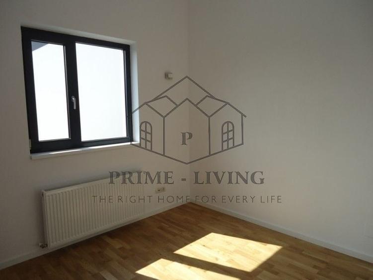 Duplex cu 6 camere cu Piscina în Nord