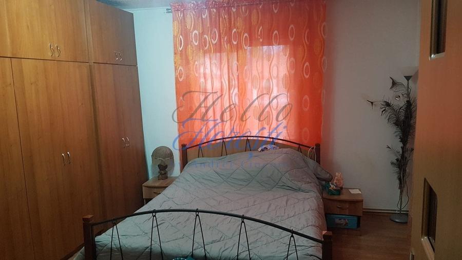 Casă individuală cu 2 camere cu Canalizare în Dâmbul Rotund