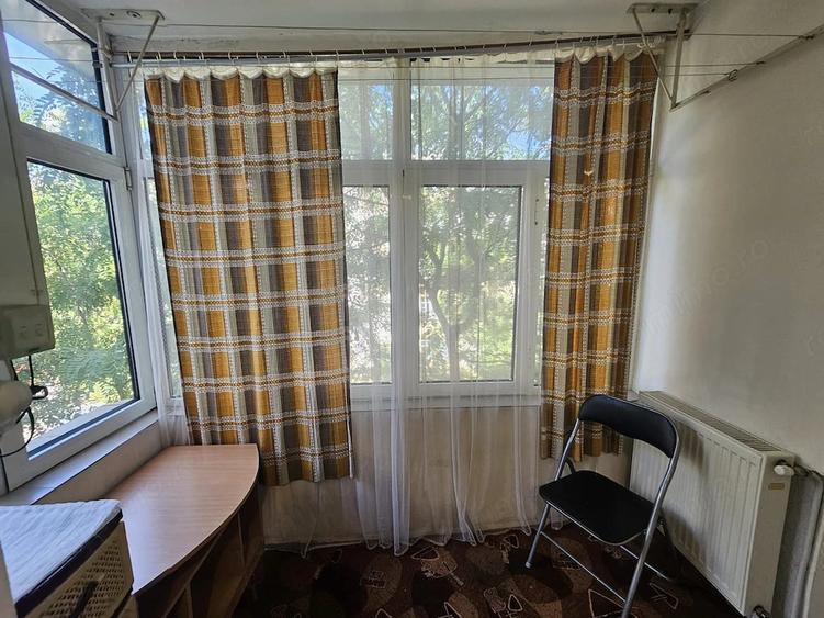 Apartament cu 2 camere decomandat în Eremia