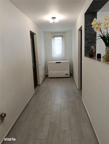 Casă cu 7 camere cu Teren 1100 Mp în Central
