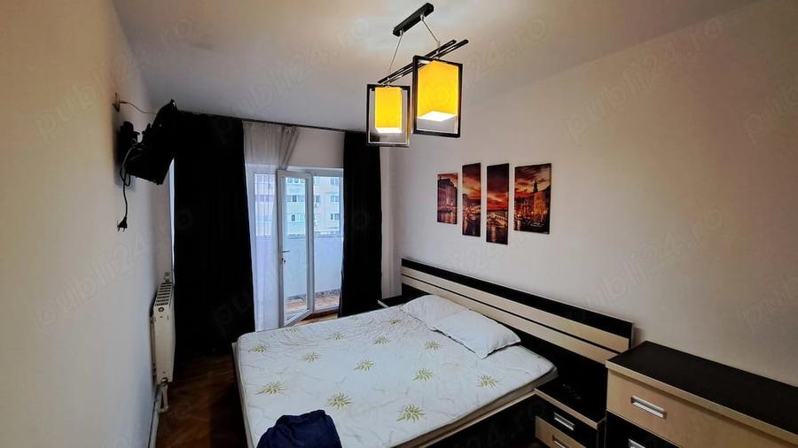 Apartament cu 3 camere decomandat în Unirii Centru