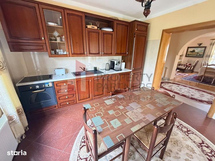 Casă cu 4 camere în Sohodol